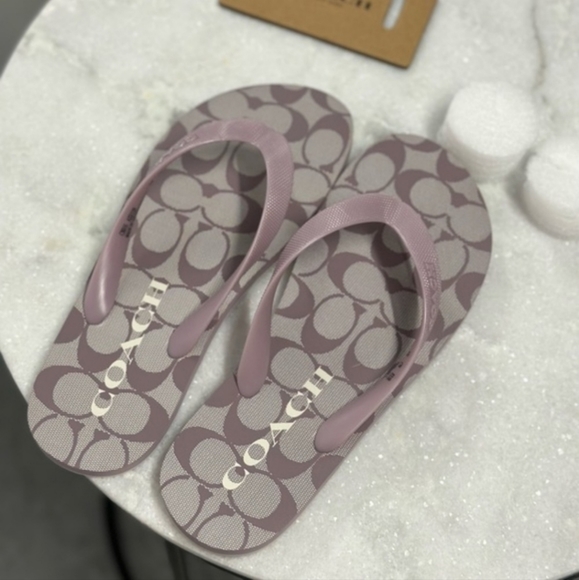 Coach Shoes - COACH flip flap shoes size 7